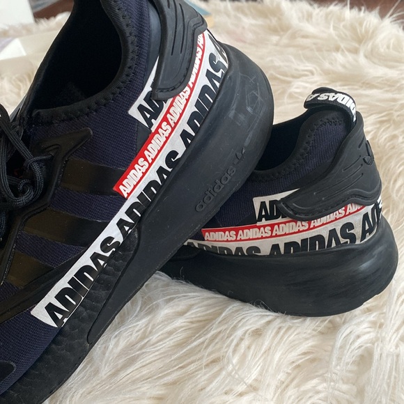 ADIDAS 2X ZK Boost Core black Cloud white main image 11